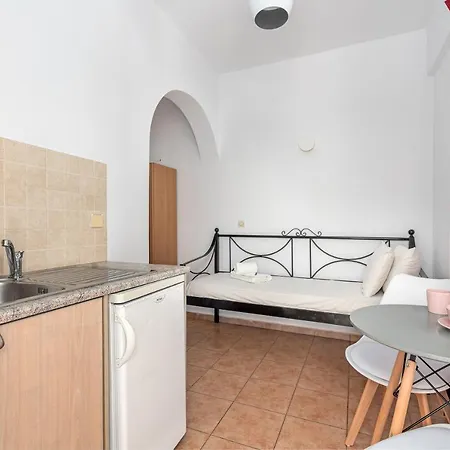 Ornos Apartments Ornósz