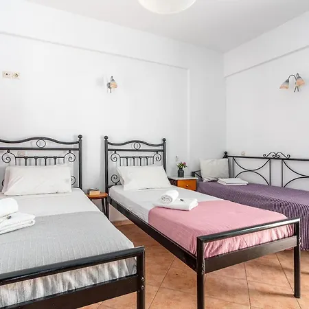 Ornos Apartments *
