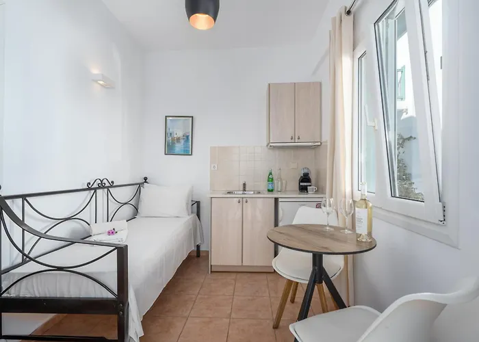 Ornos Apartments Орнос